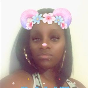 Meet your Posher, Domonique